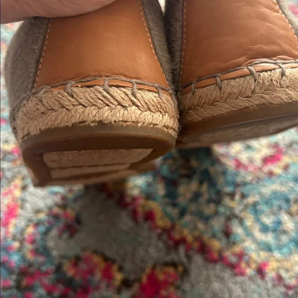 UGG Sandrinne Calf Hair‎ Scales Espadrille Gray Flat Slip On 1007150 Size 8